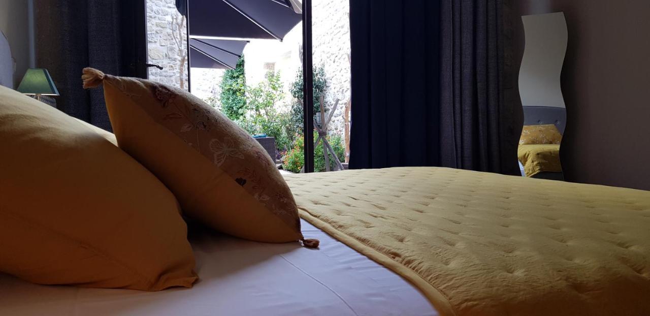 L'Escampe Bed & Breakfast Saturargues Екстериор снимка